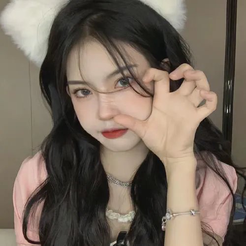 回家过年我的身份被曝光了